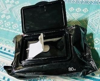 Natural Sneaker & Shoe Cleaner Wipes – Effortless Cleaning, Anytime, Anywhere!